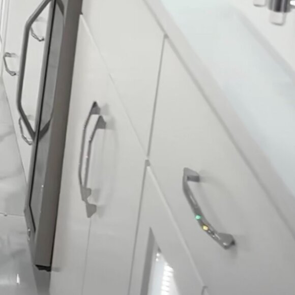 6" Swarovski crystal cabinet or drawer handles and screws - Picture 5 of 5